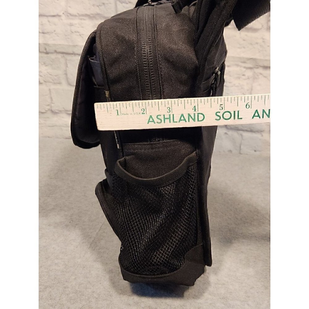 OGIO Coors Light Messenger Bag Black Padded Laptop - Picture 15 of 16